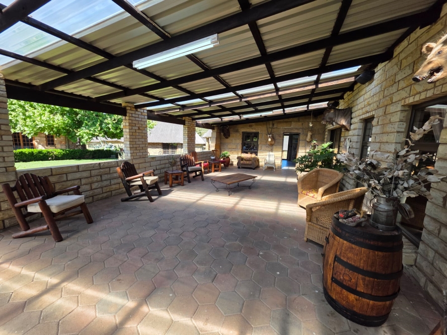 38 Bedroom Property for Sale in Paul Roux Free State